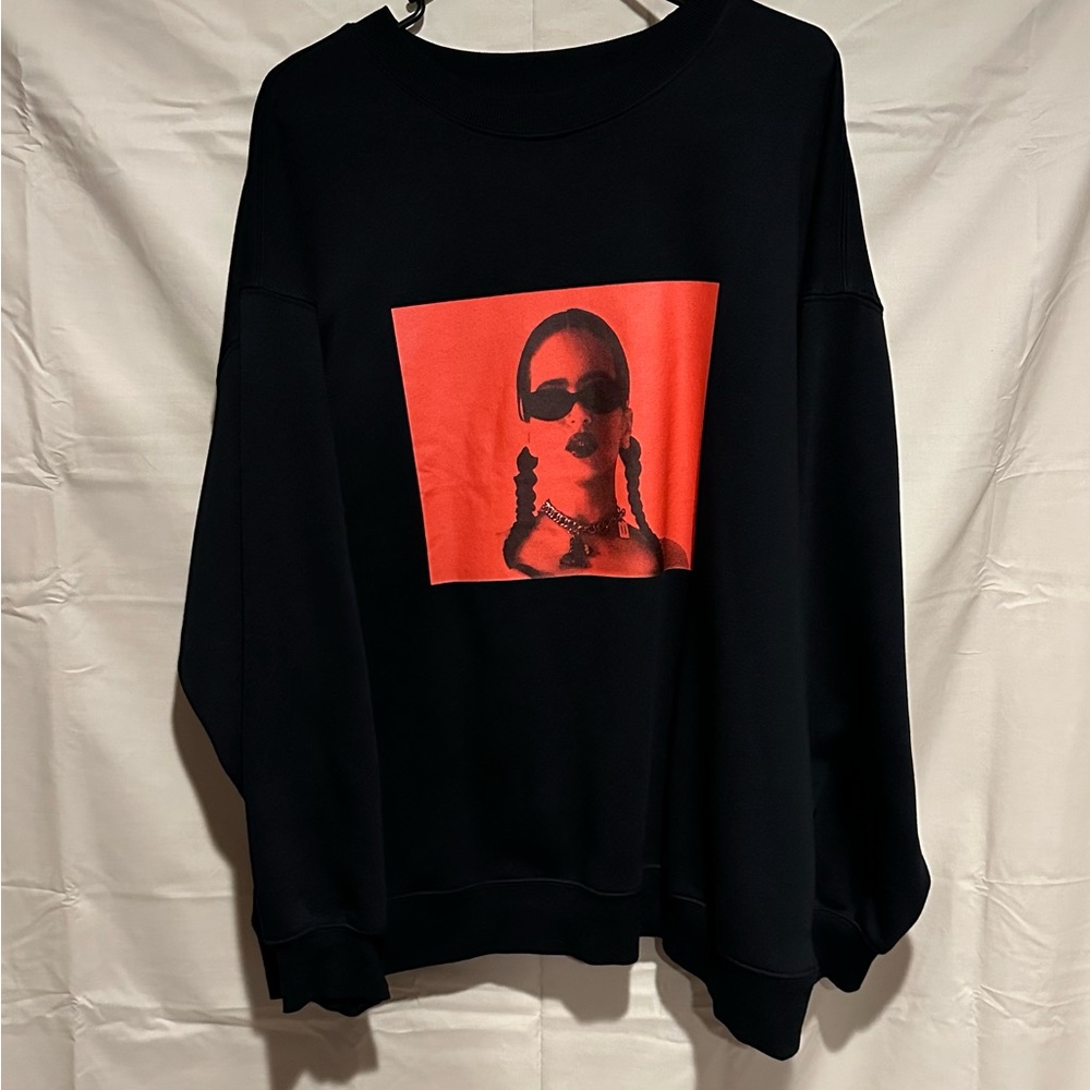 Rosalía H&M Motomami Crewneck XL